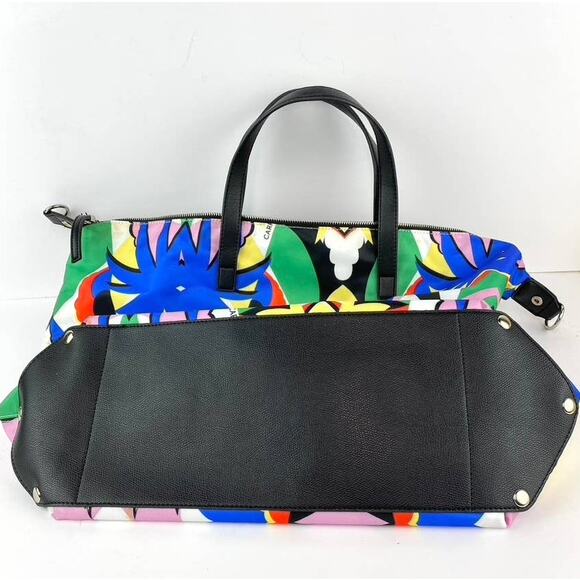 Carpisa Geometric Tote Bag with Shoulder Strap - Picture 6 of 9